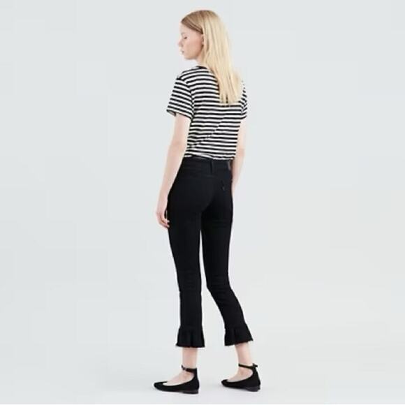 Levi's 711 Black Skinny Ankle Crop Ruffle Flare Hem Stretch Jeans Size 33 - Picture 7 of 16